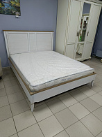 Кровать "ТЕЛЬМА" (ГМ-6581), массив и шпон дуба, краситель - БЕЛЫЙ/ДУБ НАТУРАЛЬНЫЙ (размер сп.места 1,6*2,0, завис. орт. основание) - Триус